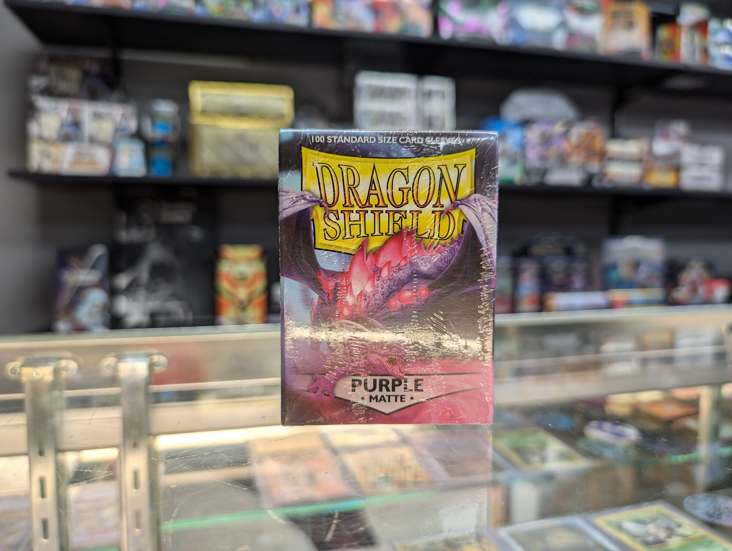 Dragon Shield Sleeves: Standard (100ct)